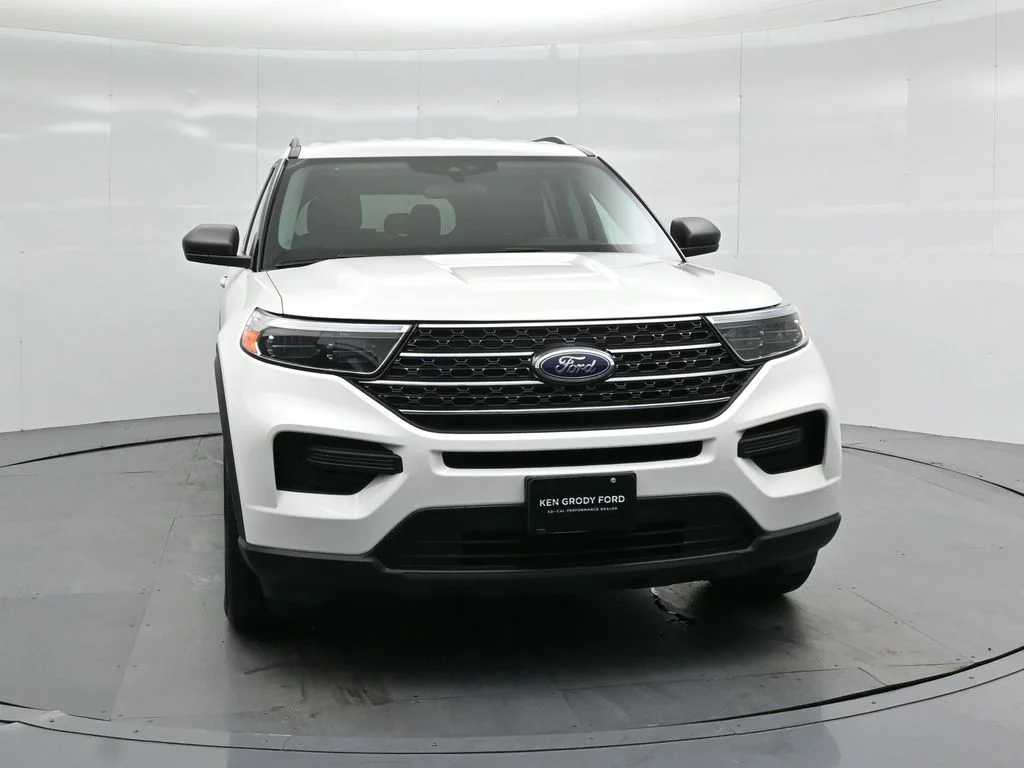 Certified Used 2024 White Ford XLT image 54