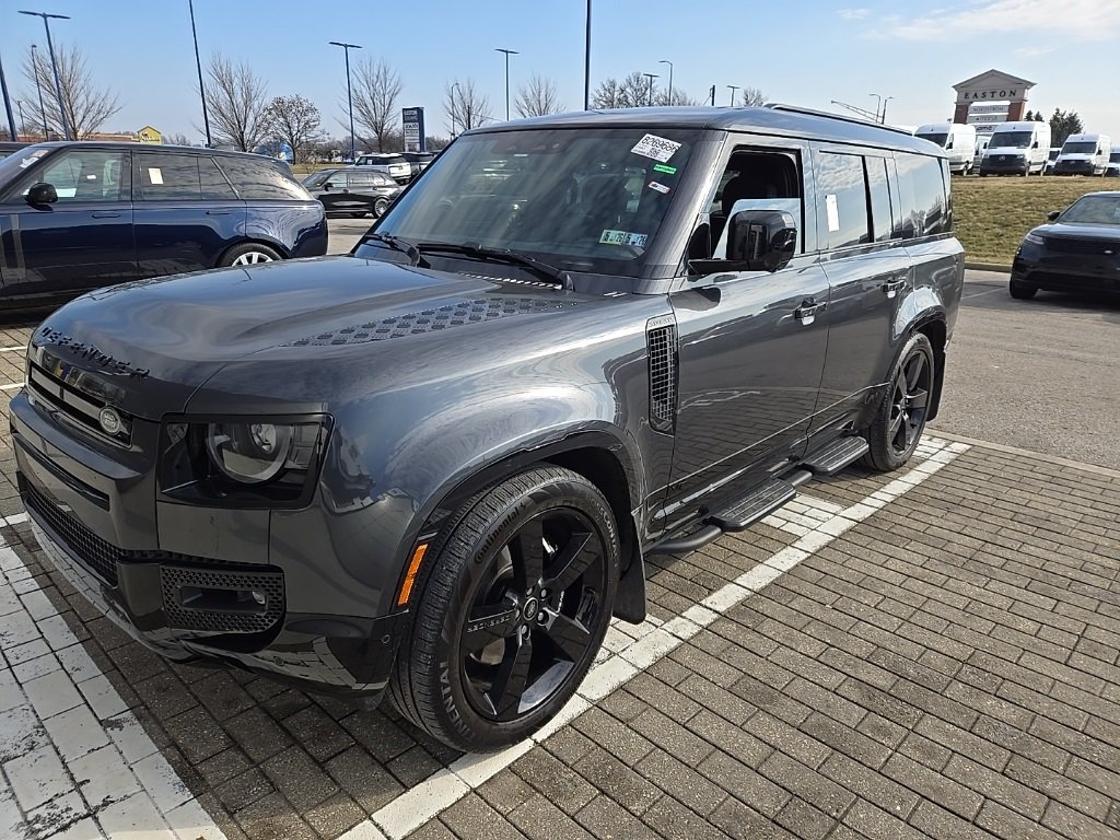 2025 Land Rover Defender