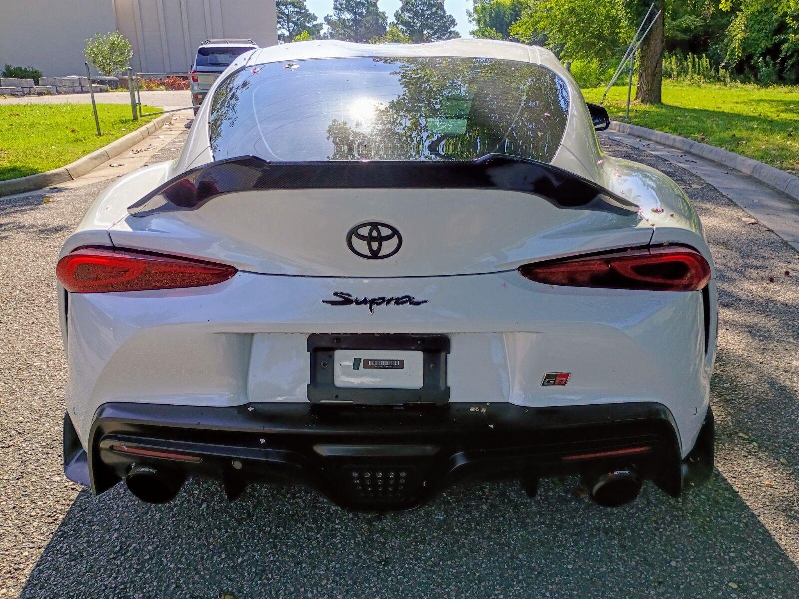 Used 2020 Absolute Zero Toyota 3.0 Premium image 2