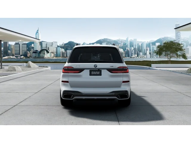 New 2027 Mineral White Metallic BMW X7 40i image 5