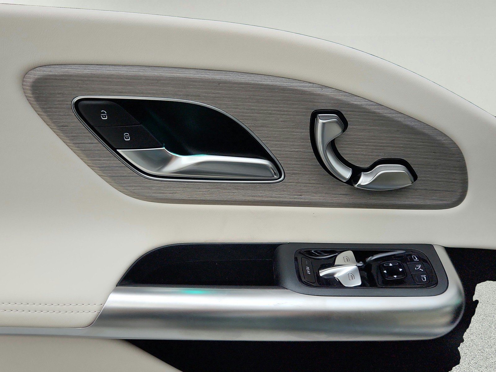 New 2027 Liquid Crystal Green Mercedes-Benz CLA 220 Hybrid FWD image 19