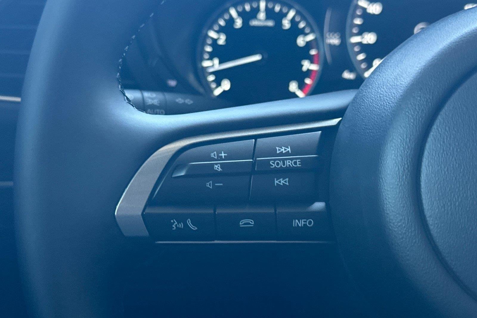New 2026 Platinum Quartz Metallic Mazda 2.5 S Preferred image 25