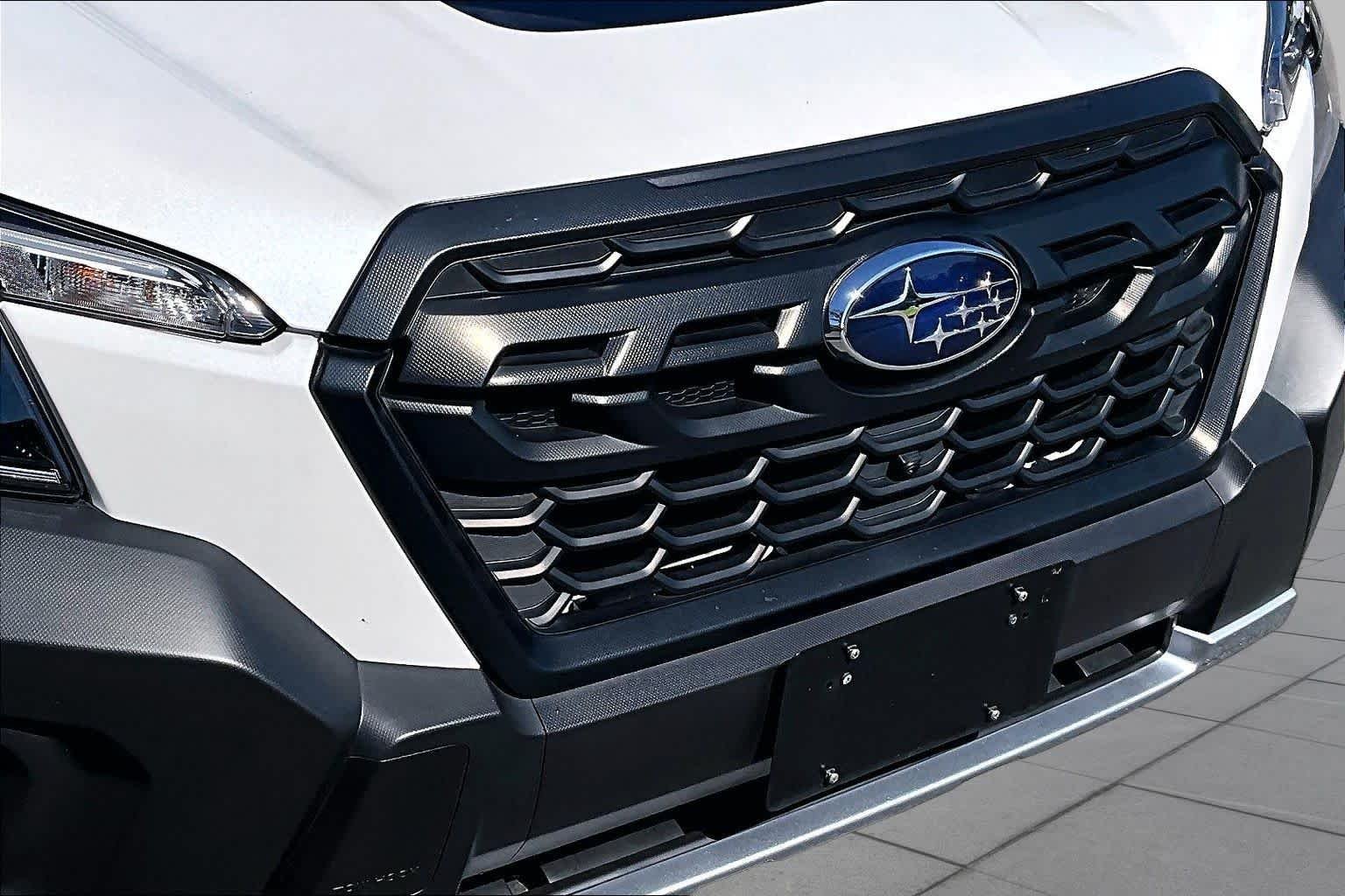 Used 2024 Crystal White Pearl Subaru Wilderness image 30