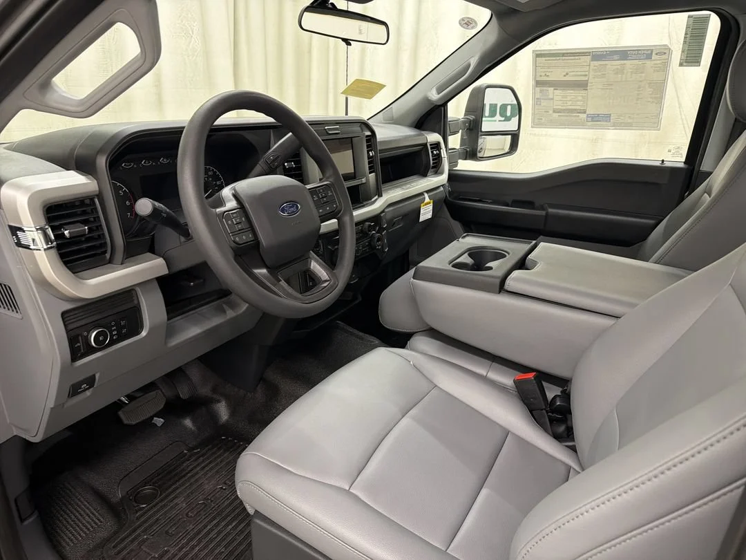 New 2027 Carbonized Gray Metallic Ford F-250® XL image 13