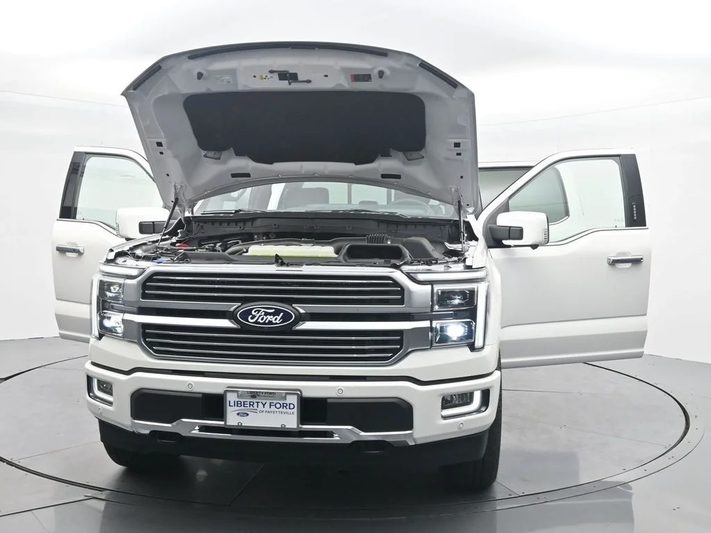 New 2026 Star White Metallic Tri-Coat Ford Platinum® image 45