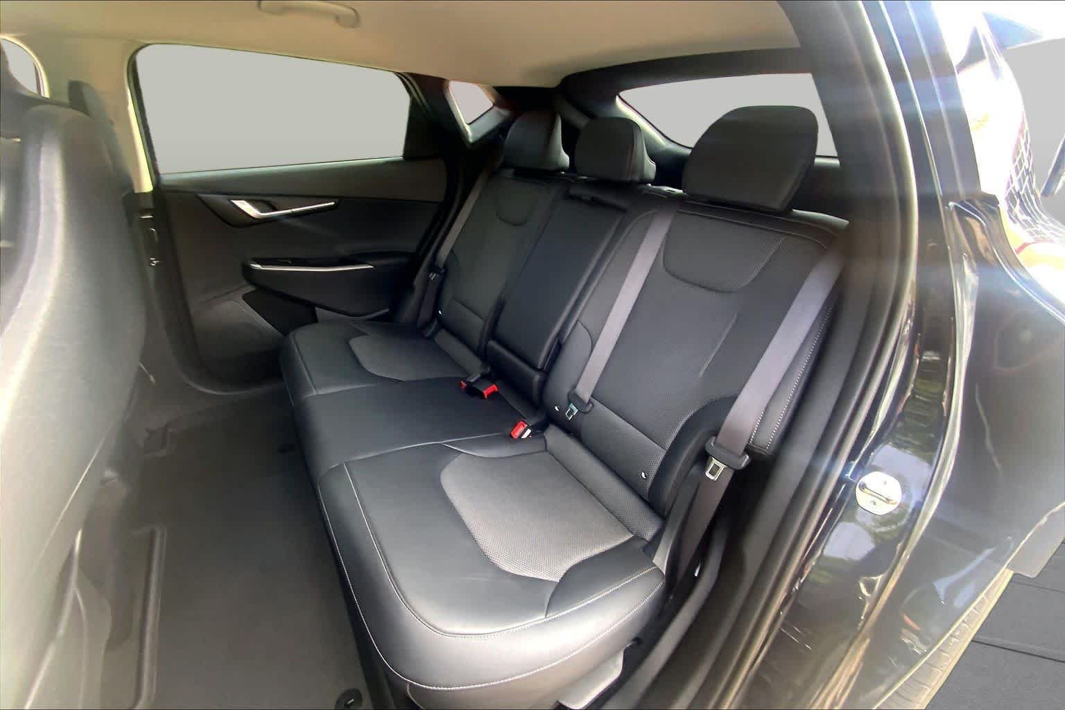 Certified Used 2024 Gravity Blue Kia Light Long Range image 17