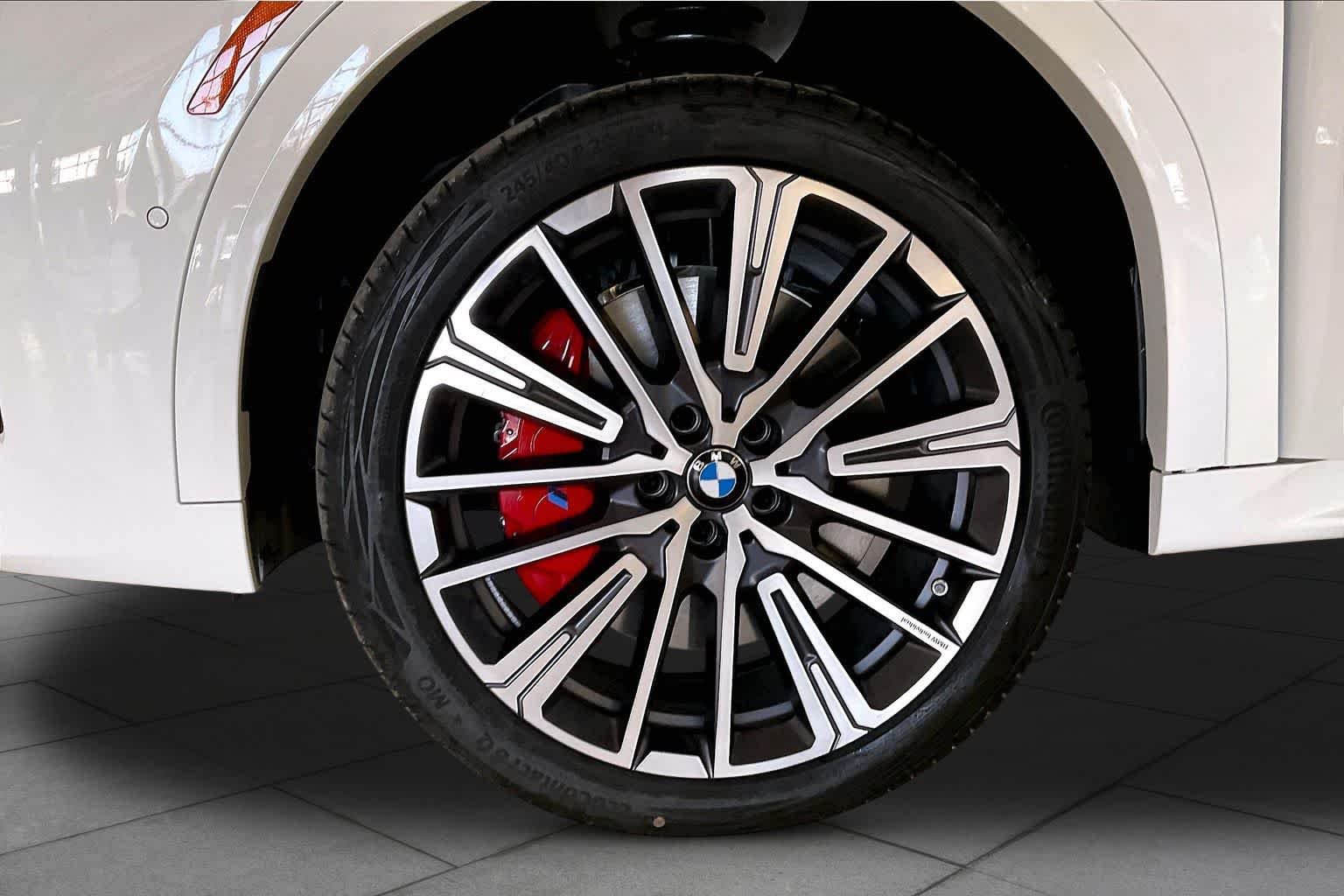 New 2026 Alpine White BMW xDrive28i image 11
