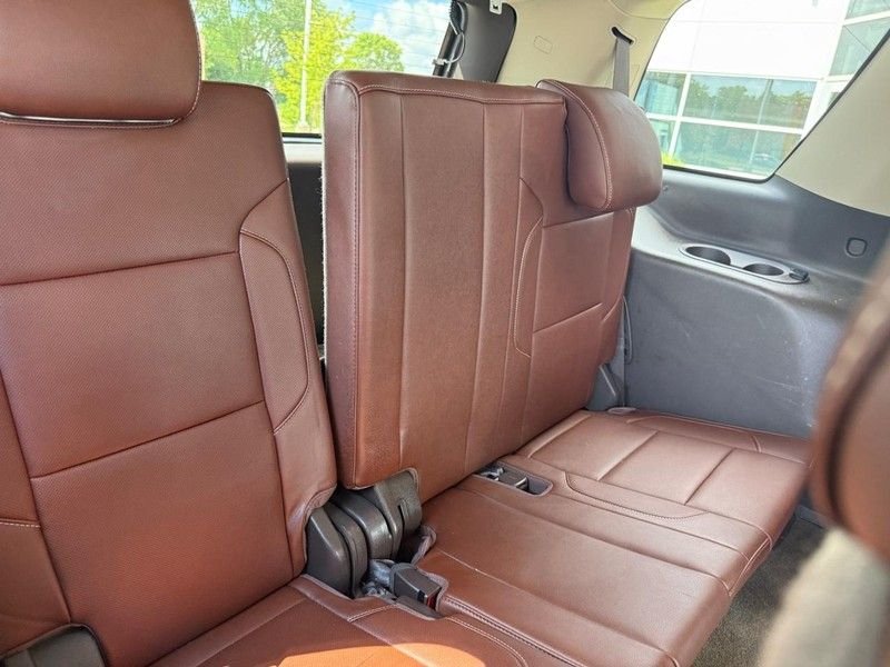 Used 2016 Pearl Chevrolet LTZ image 13
