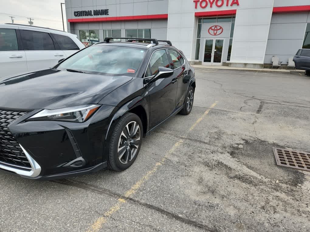 Used 2024 Obsidian Lexus Premium image 2