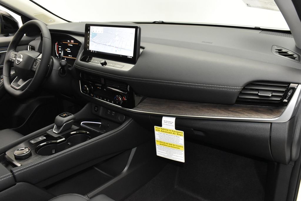 New 2026 Everest White Pearl TriCoat / Super Black Two-tone Nissan Platinum image 29