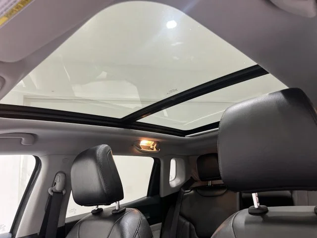 Used 2022 Sting Gray Clearcoat Jeep Limited image 18