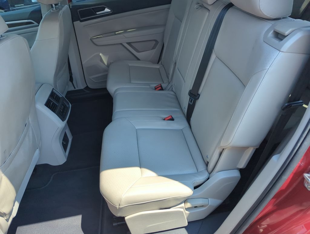 Used 2018  Volkswagen 3.6L V6 SE image 29