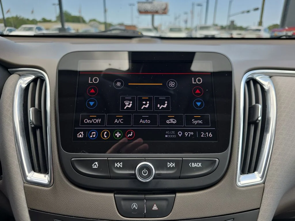 Used 2021 Blue Chevrolet LT image 16