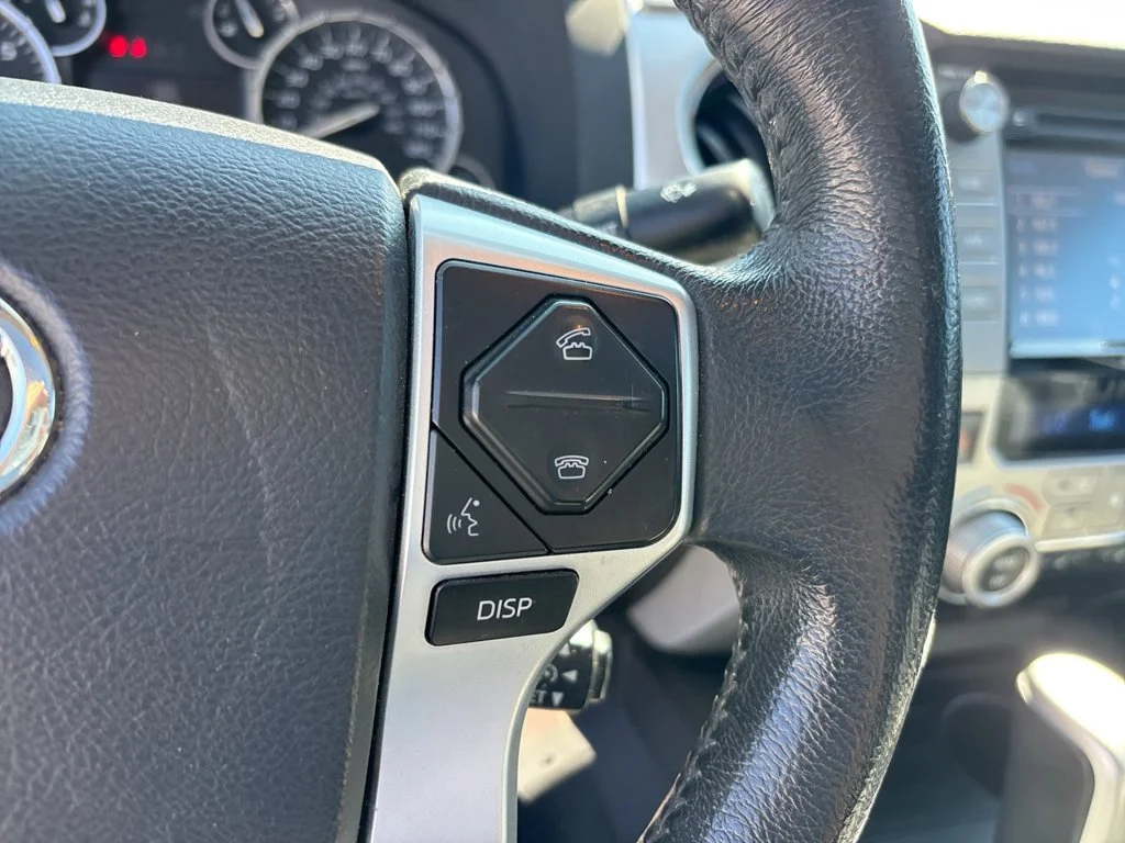Used 2015 Silver Sky Metallic Toyota Limited image 30