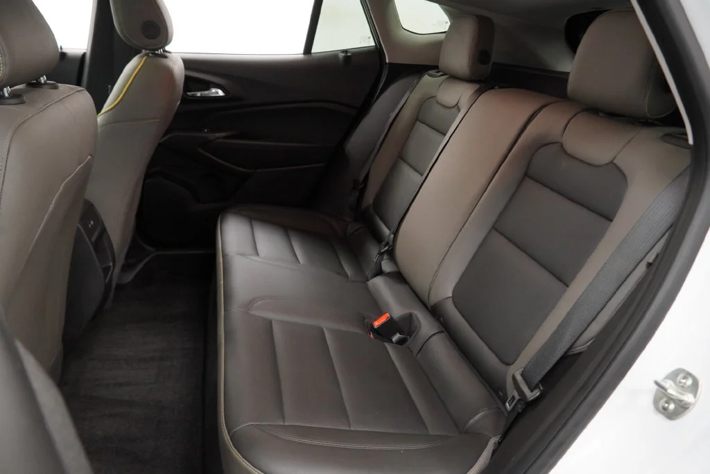 Certified Used 2024 Summit White Chevrolet ACTIV image 13