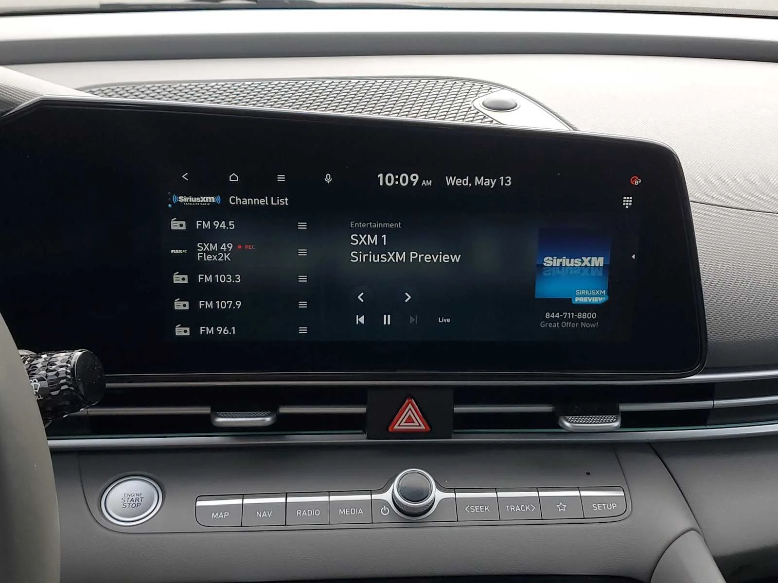 Used 2025 Fluid Metal Hyundai SEL Convenience image 21