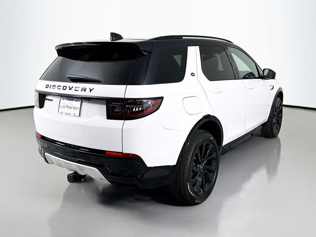 New 2025 Fuji White Land Rover SE image 9