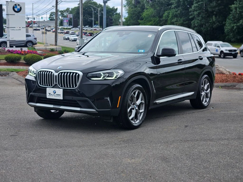 Certified Used 2023 Jet Black BMW xDrive30i image 3