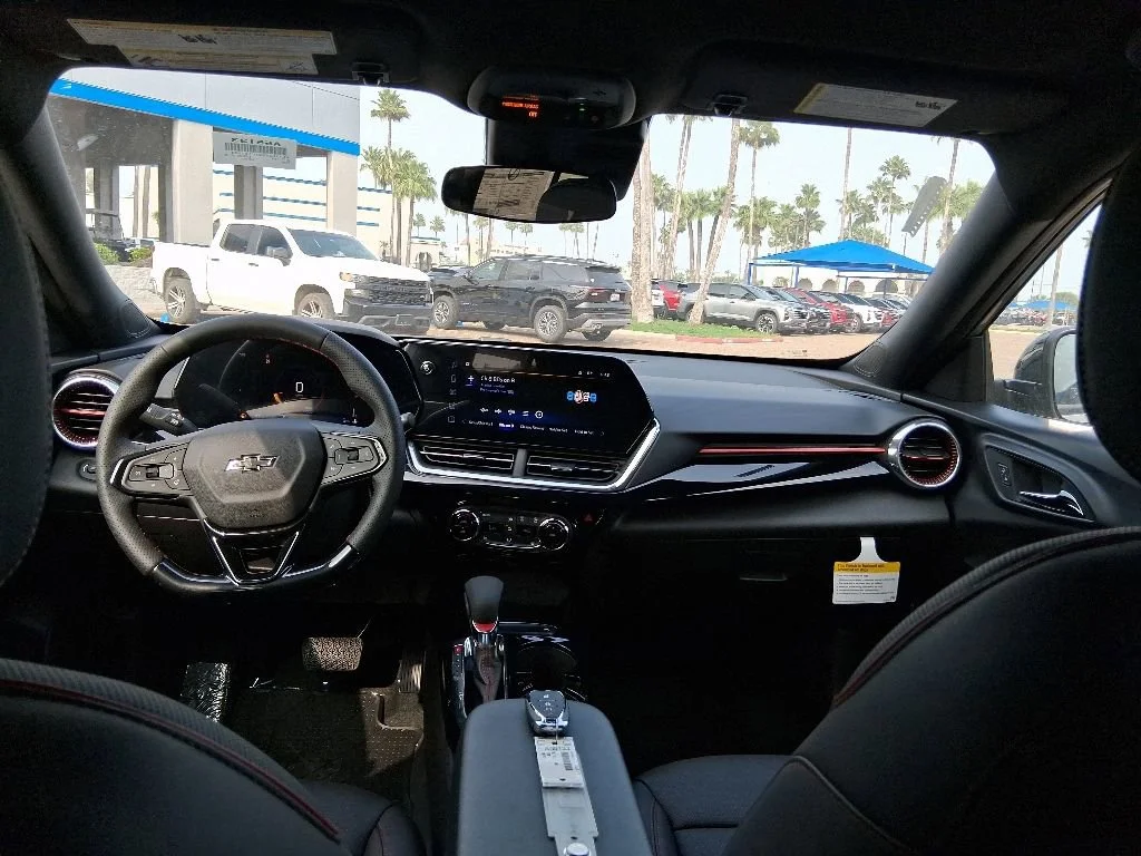 2026 Chevrolet Trax RS - Photo 11