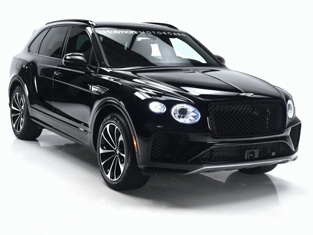 Used 2025 Beluga Bentley V8 image 3