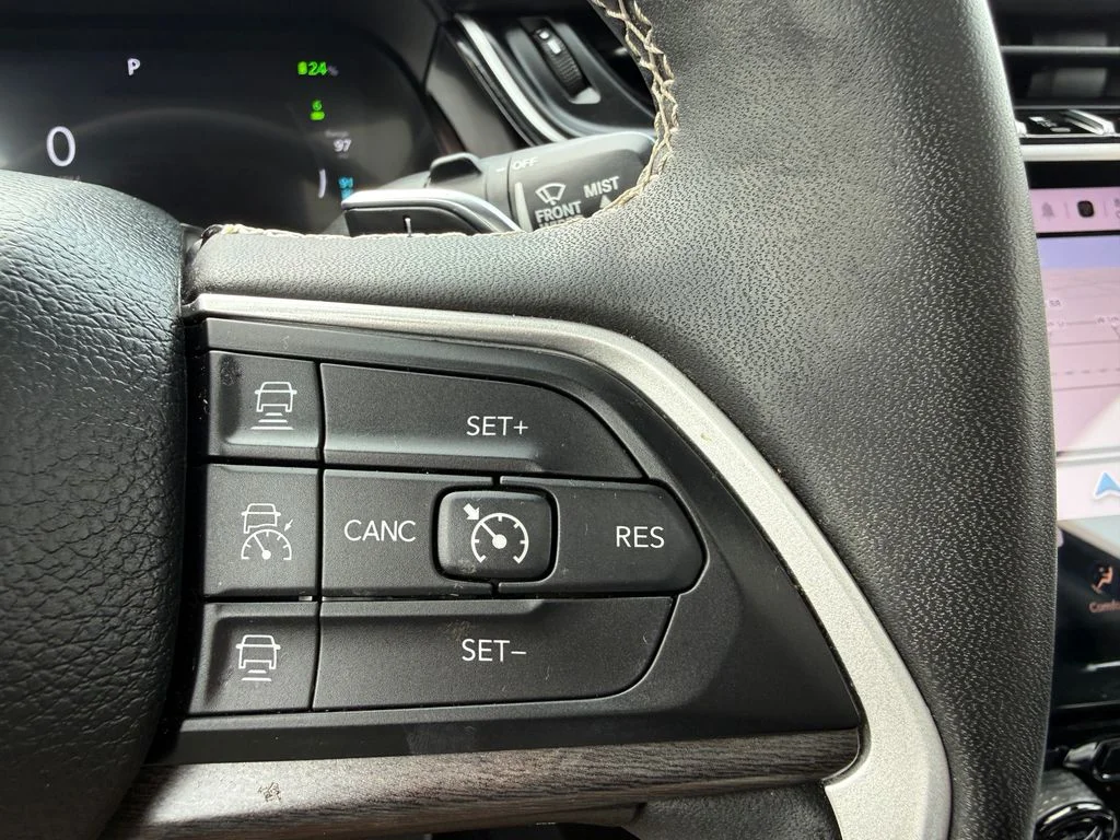 Used 2022 Black Jeep 4xe image 13