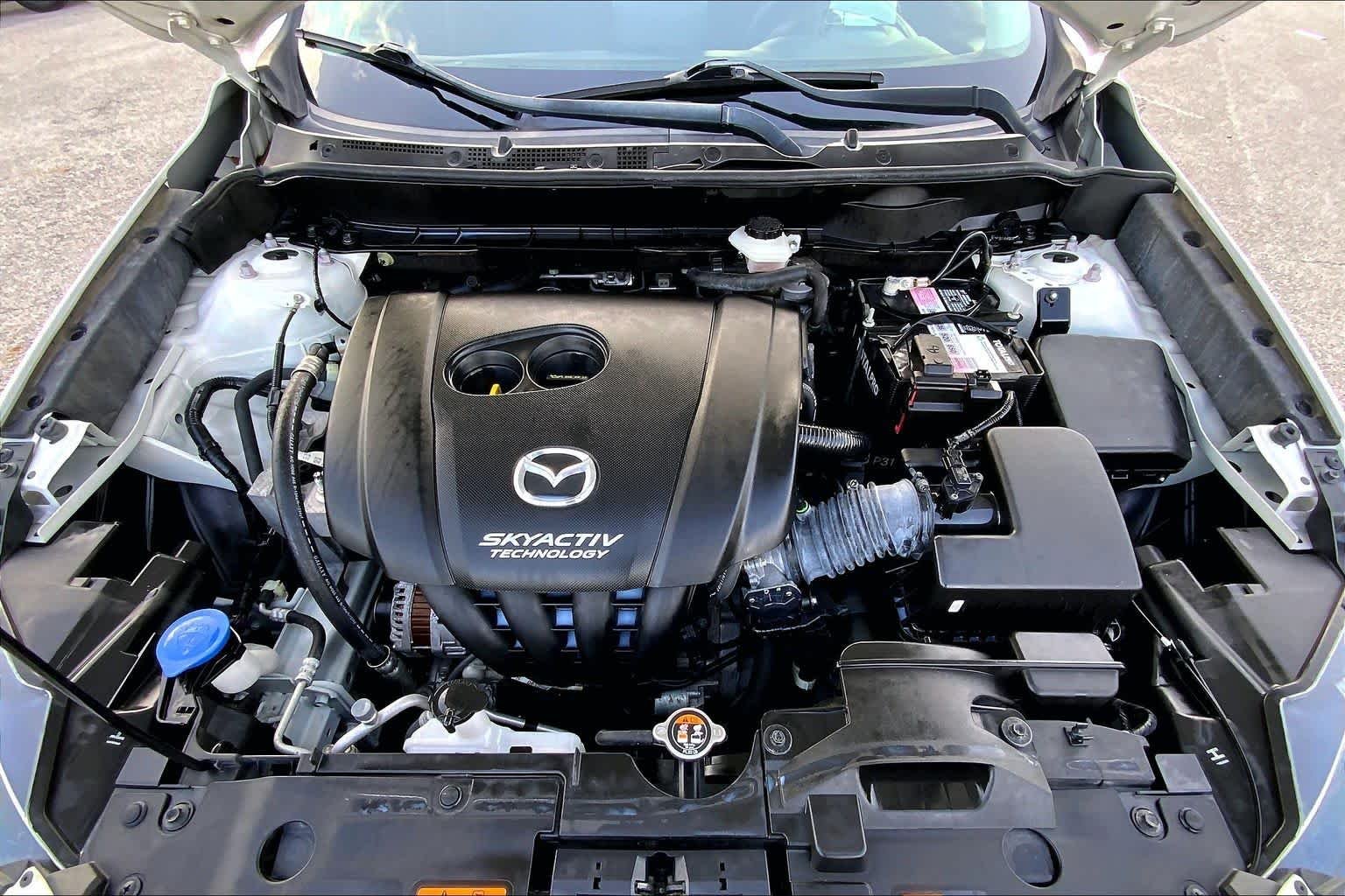 Used 2020 Snowflake White Pearl Mica Mazda Sport image 32
