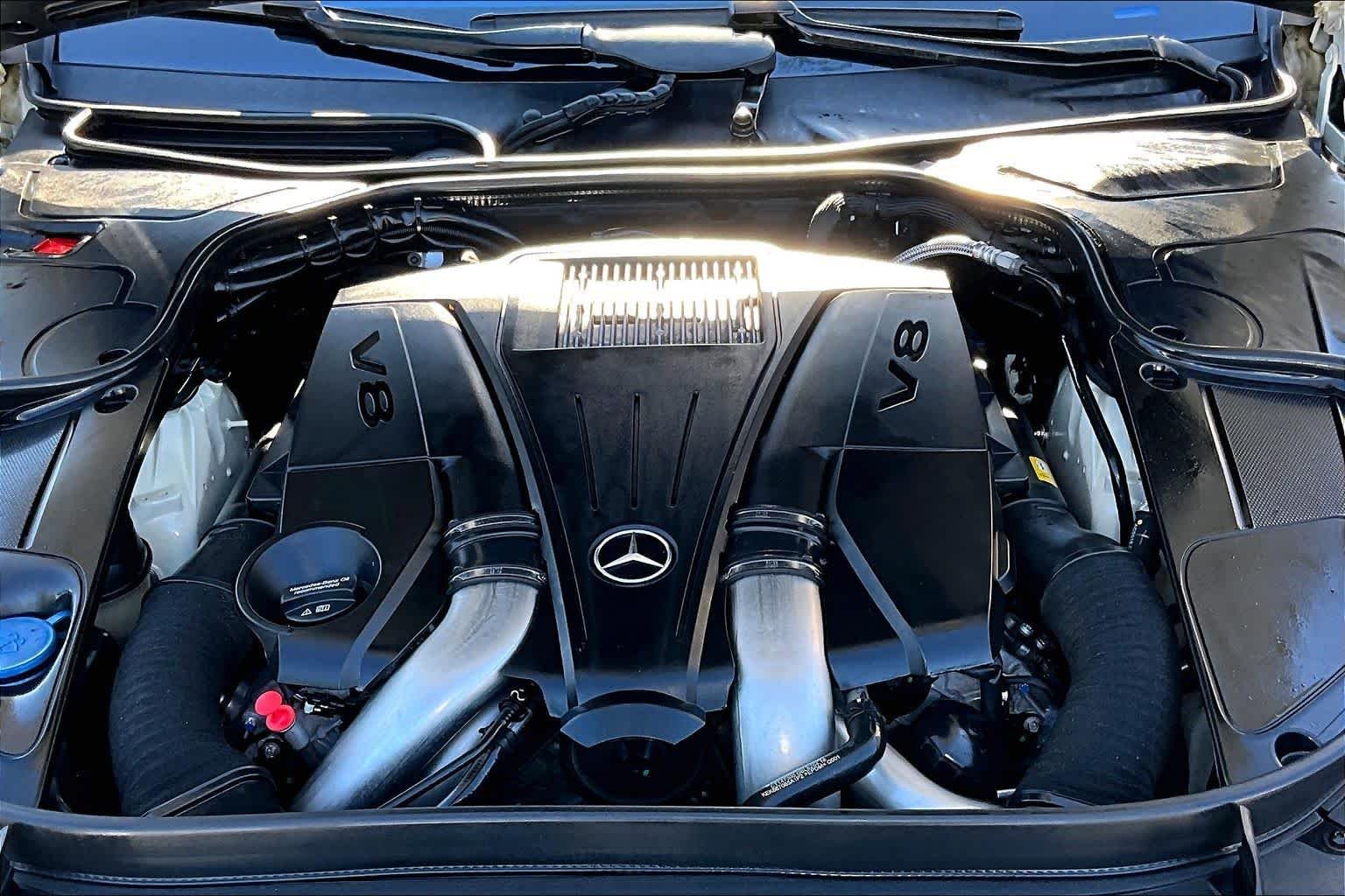 Used 2017 designo Diamond White Metallic Mercedes-Benz S 550 image 32