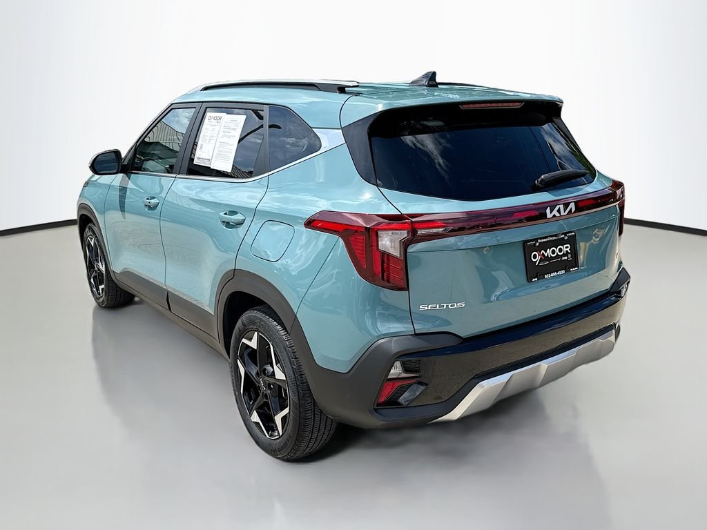 Used 2024 Pluton Blue Kia EX image 5