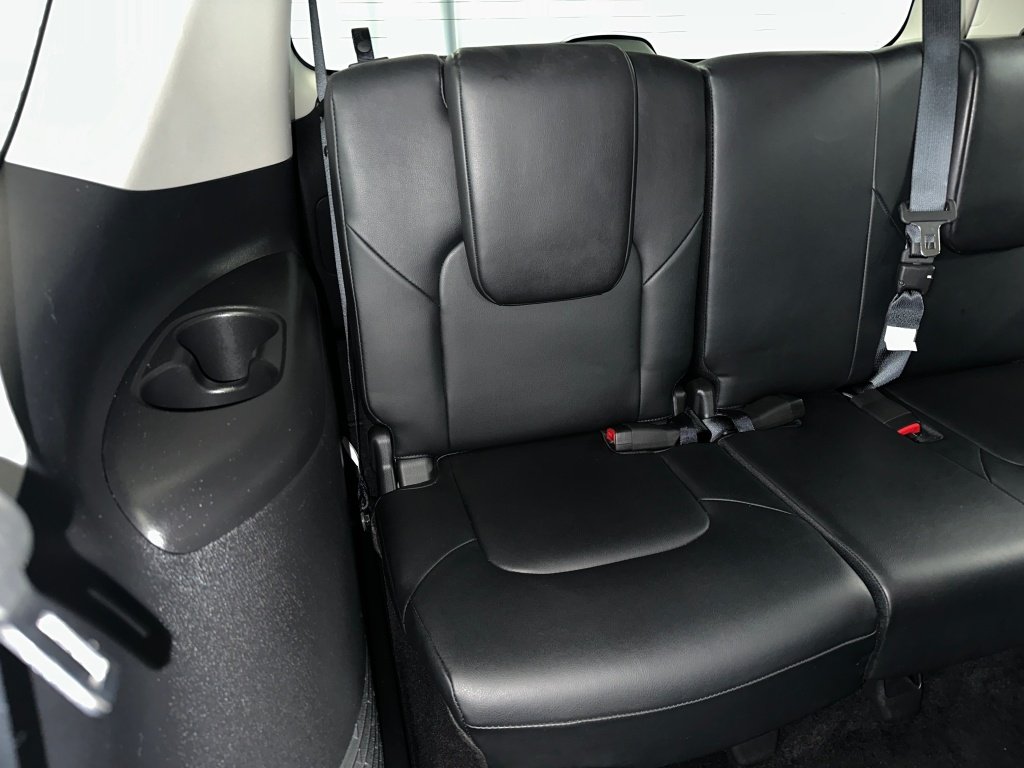 Used 2024 Super Black Nissan SL image 33