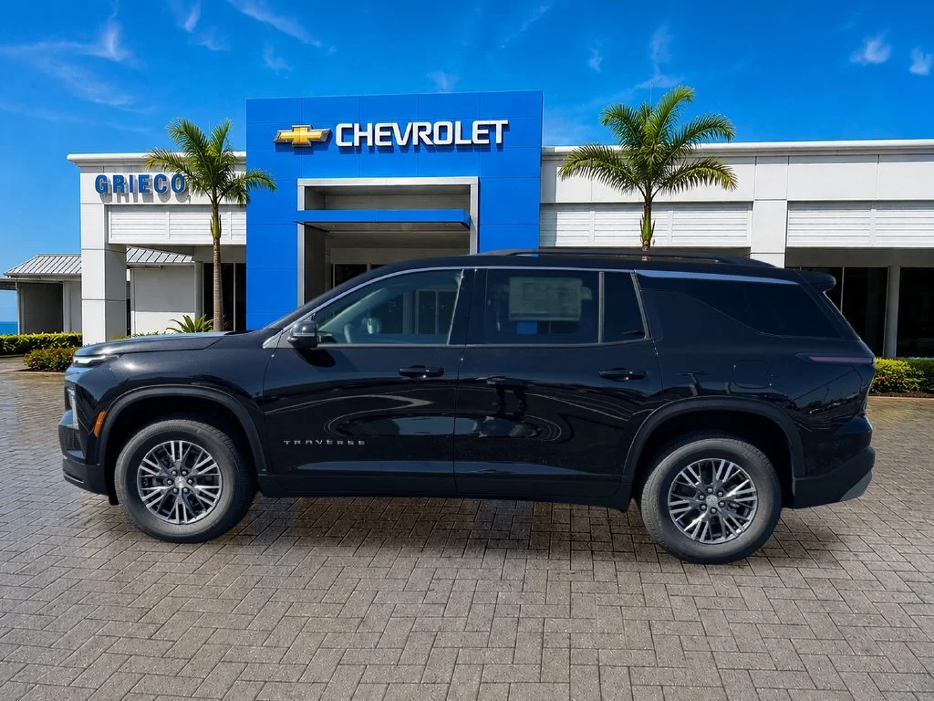 New 2027 Mosaic Black Metallic Chevrolet LT image 4