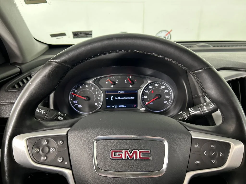 Used 2024 Sterling Metallic GMC SLT image 13