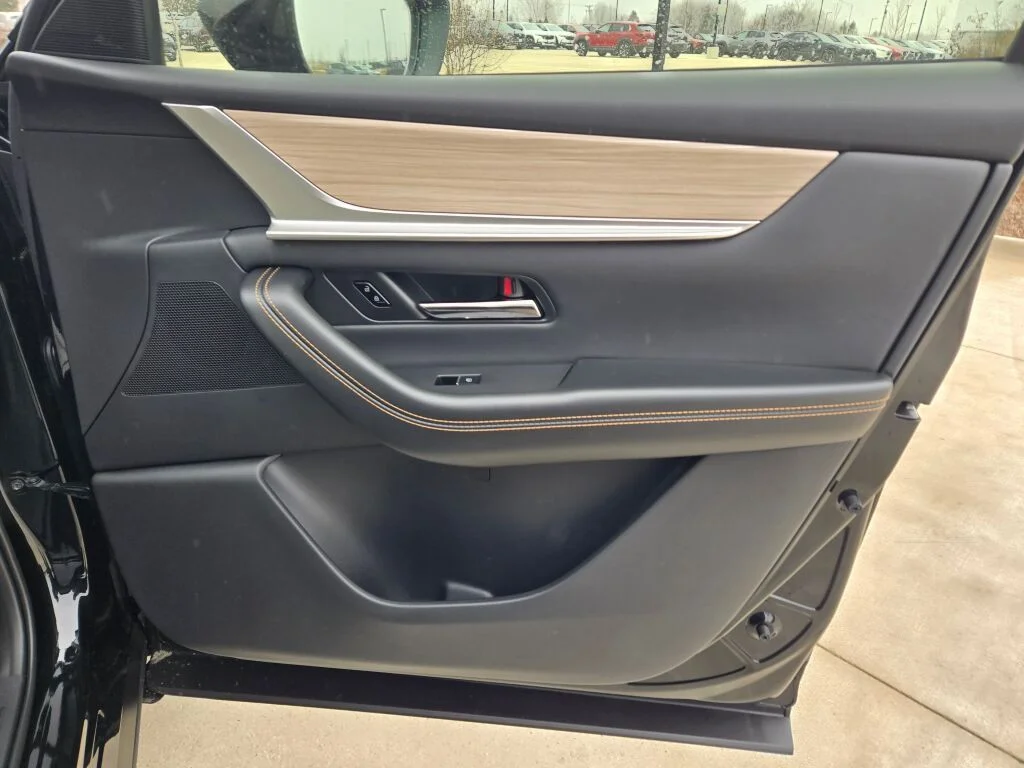 2026 Mazda CX-90 Preferred Package - Photo 7