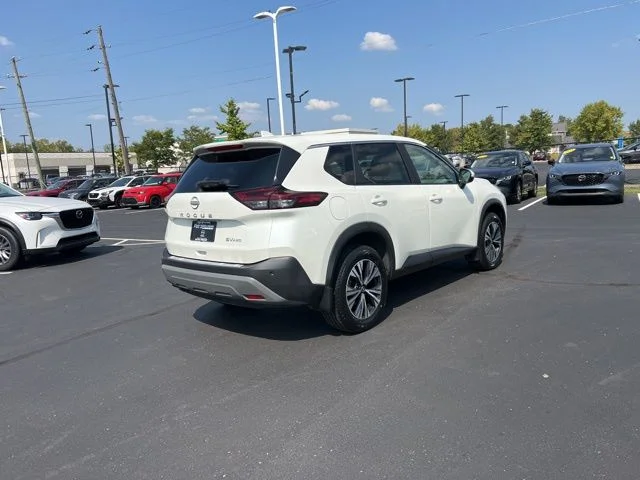 2023 Nissan Rogue SV - Photo 8