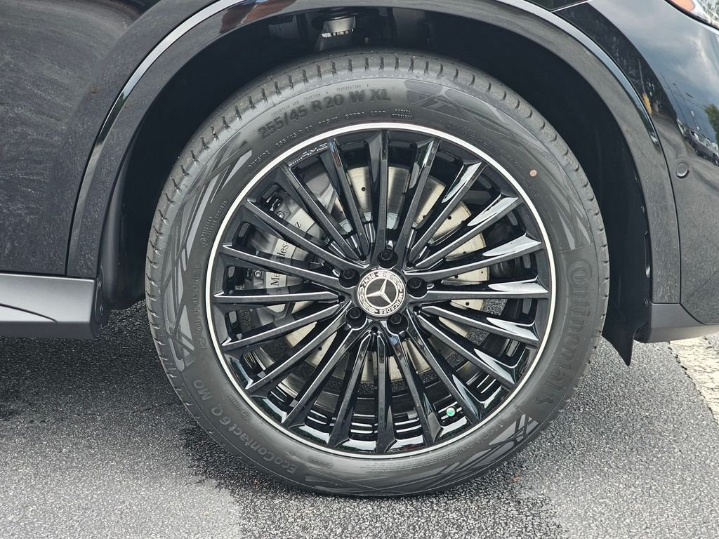 New 2026 Black Mercedes-Benz GLC 300 image 13