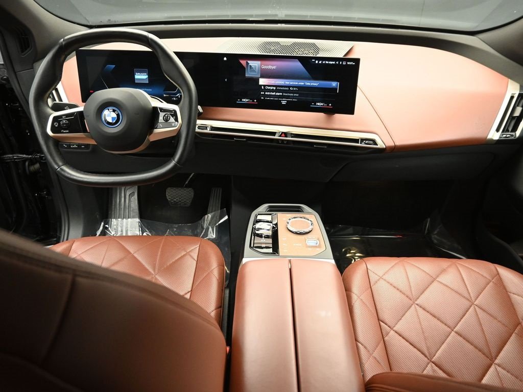 2023 BMW IX - Image 21