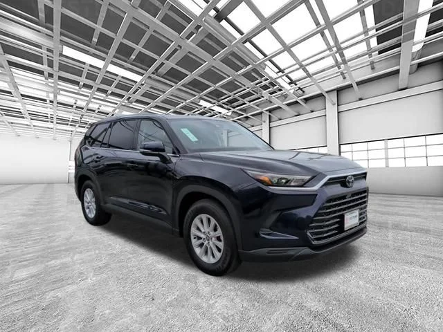 2026 Toyota Grand Highlander XLE AWD's photo