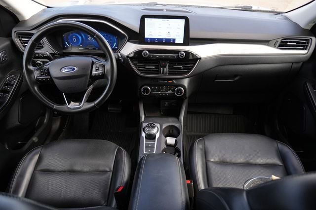 Used 2022 Blue Ford SEL image 20