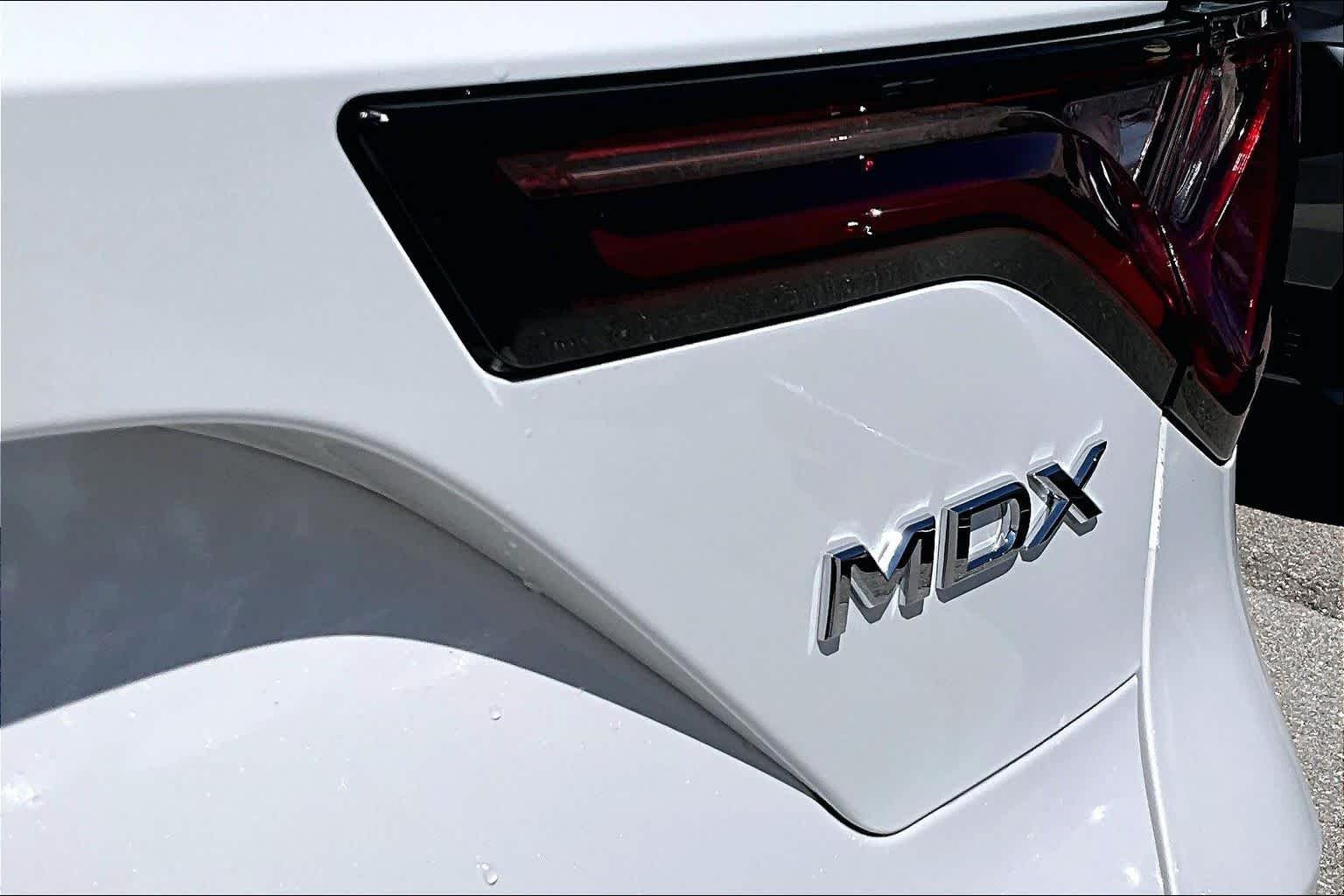 Used 2026 Platinum White Pearl Acura  image 31