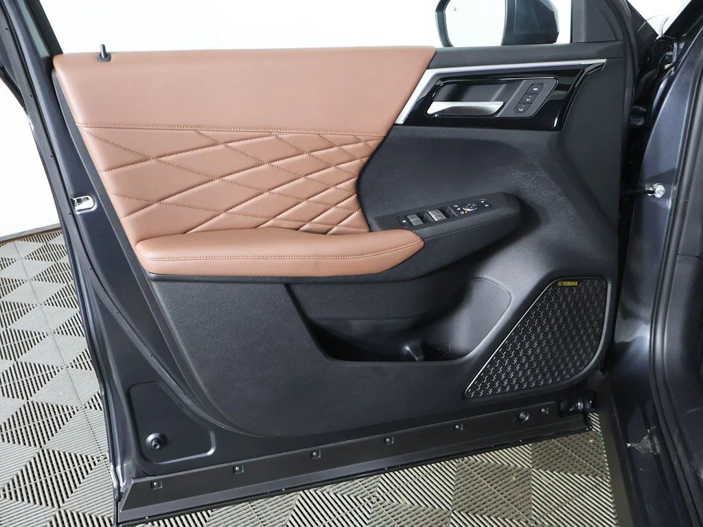 2025 Mitsubishi Outlander SEL - Photo 29