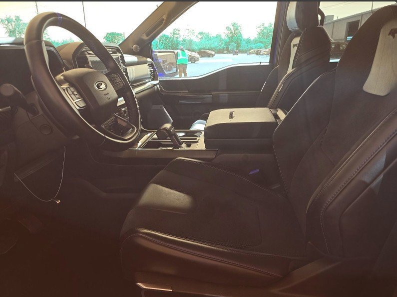 Used 2023  Ford Raptor image 8