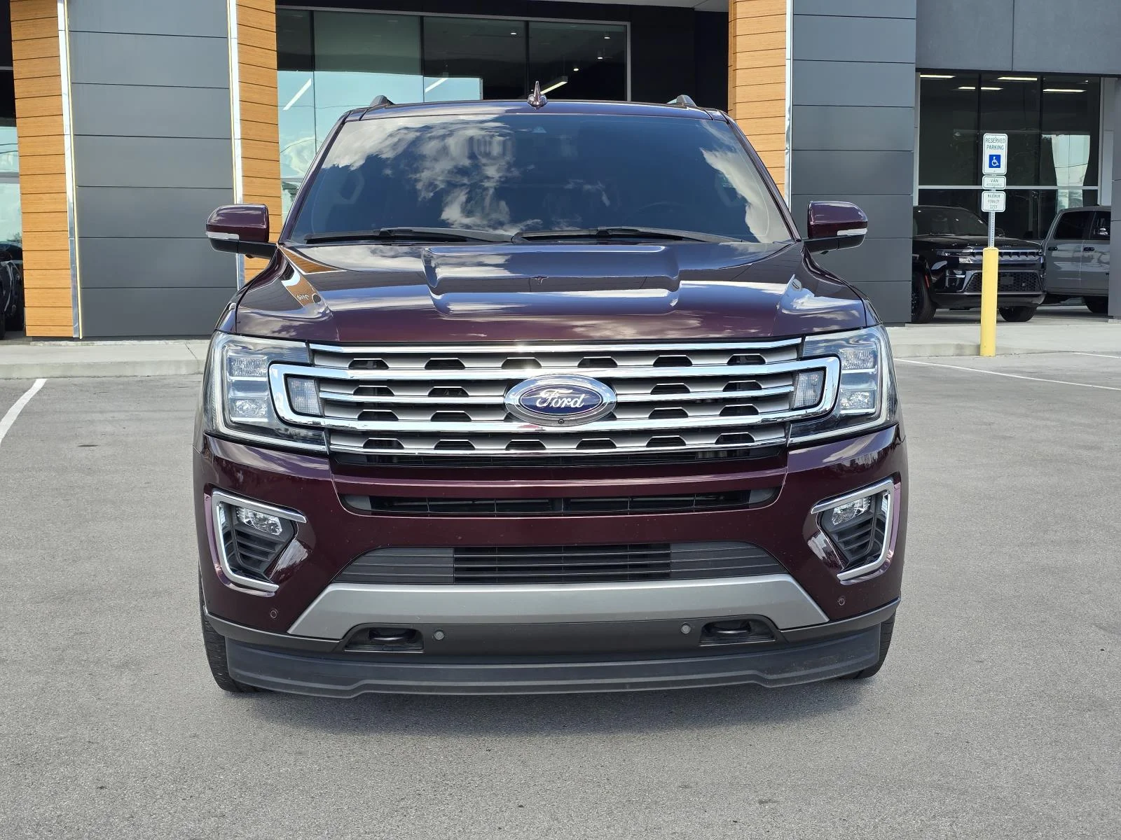 Used 2020 Burgundy Velvet Metallic Tinted Clearcoat Ford Limited image 2