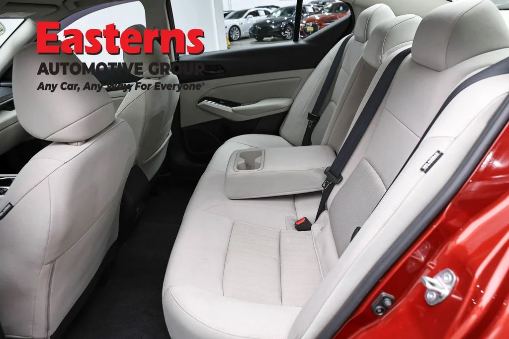 Used 2023 Red Nissan 2.5 SV image 21
