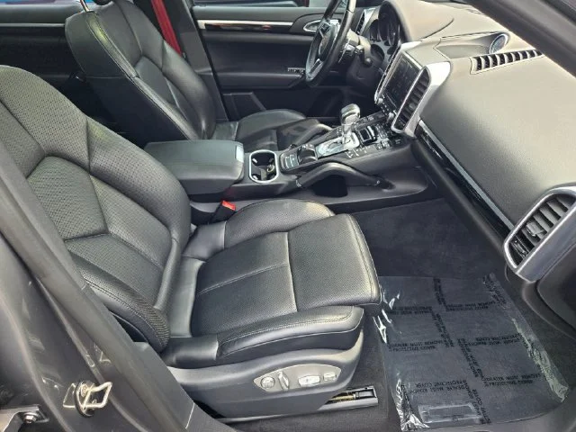 Used 2017 Gray Porsche S image 6