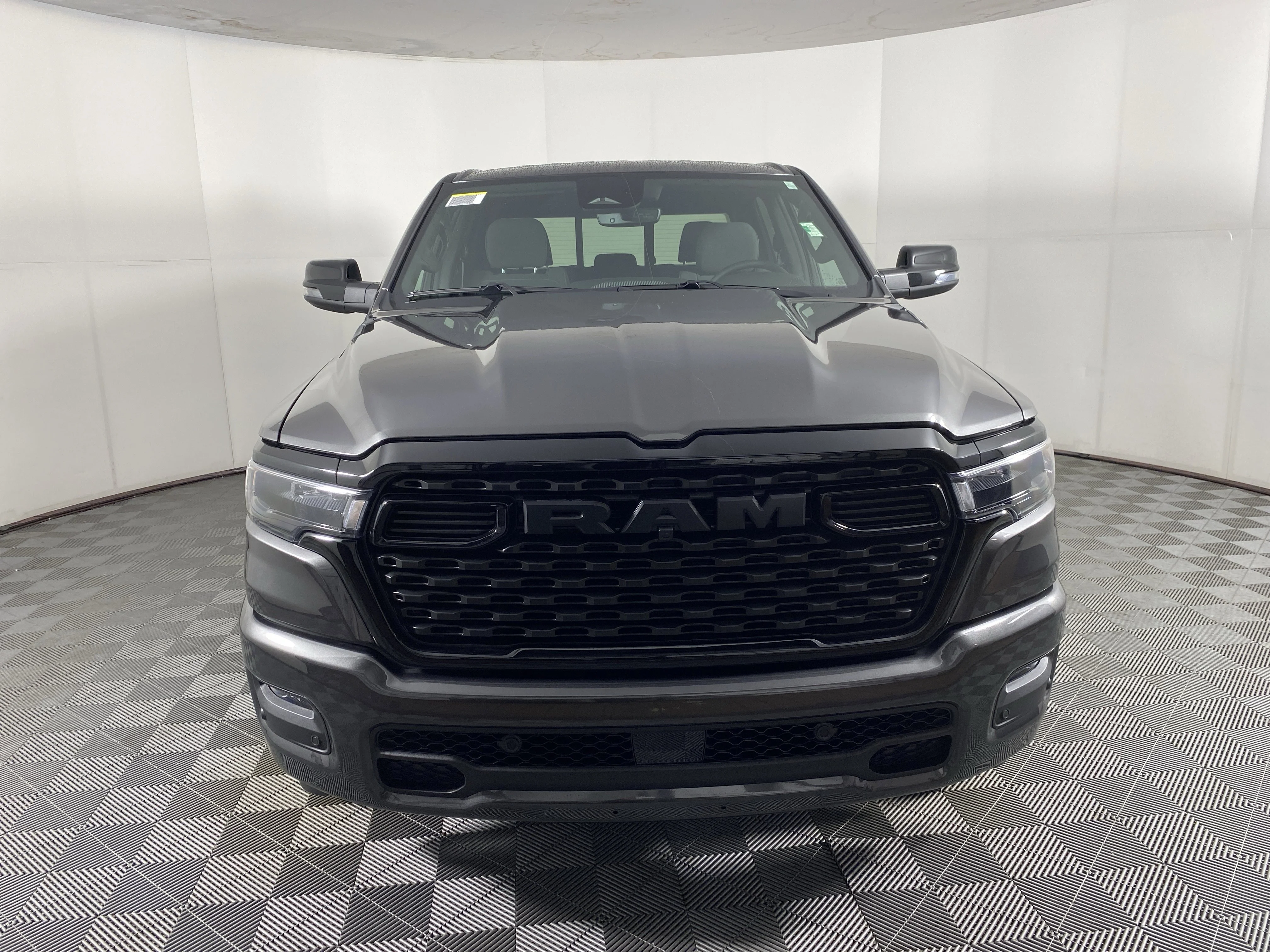 New 2026 Granite Crystal Metallic Clear-Coat Exterior Paint RAM Big Horn/Lone Star image 11