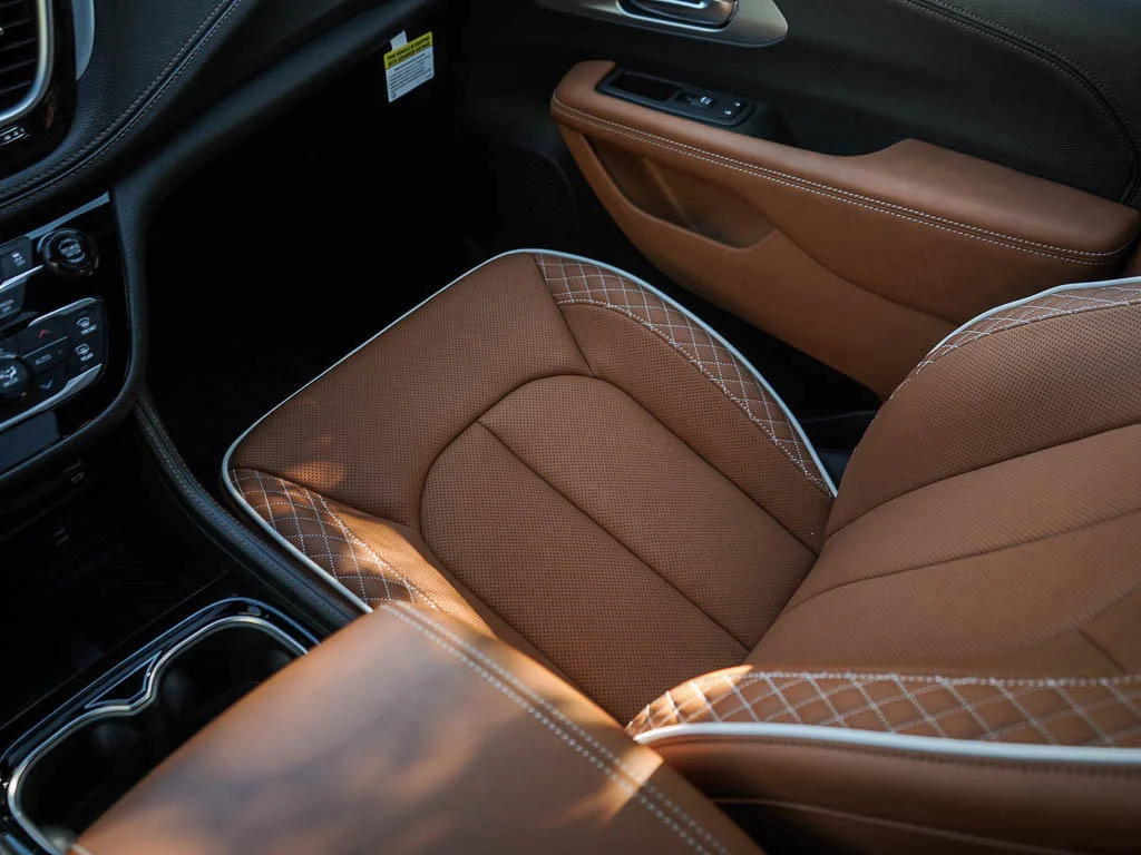 2026 Chrysler Pacifica Pinnacle - Photo 26