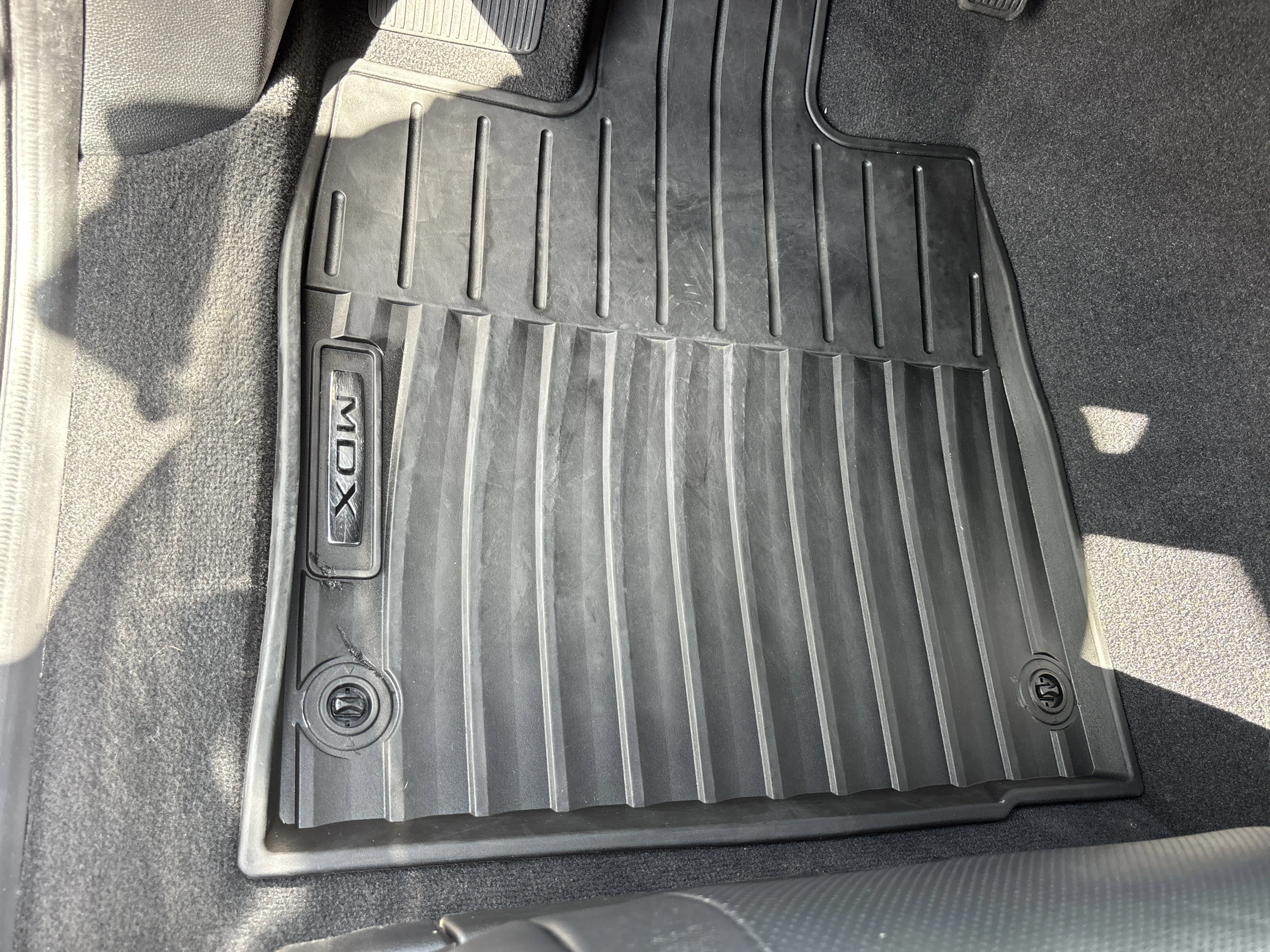 Used 2024 Liquid Carbon Metallic Acura SH-AWD w/Tech Pkg image 28