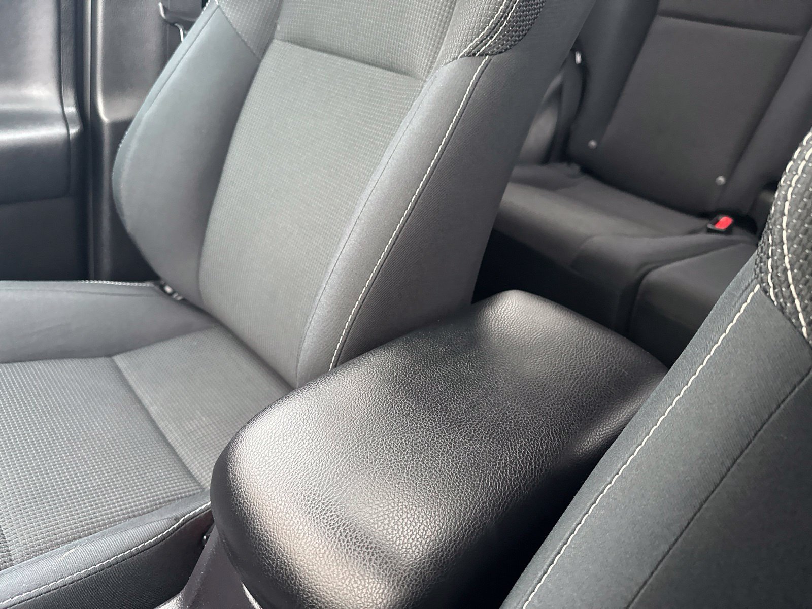 Used 2016 White Toyota XLE image 66