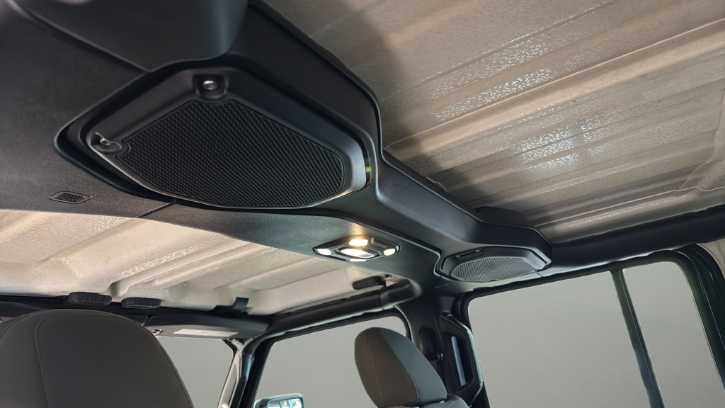 Used 2019 Black Jeep Unlimited Rubicon image 25