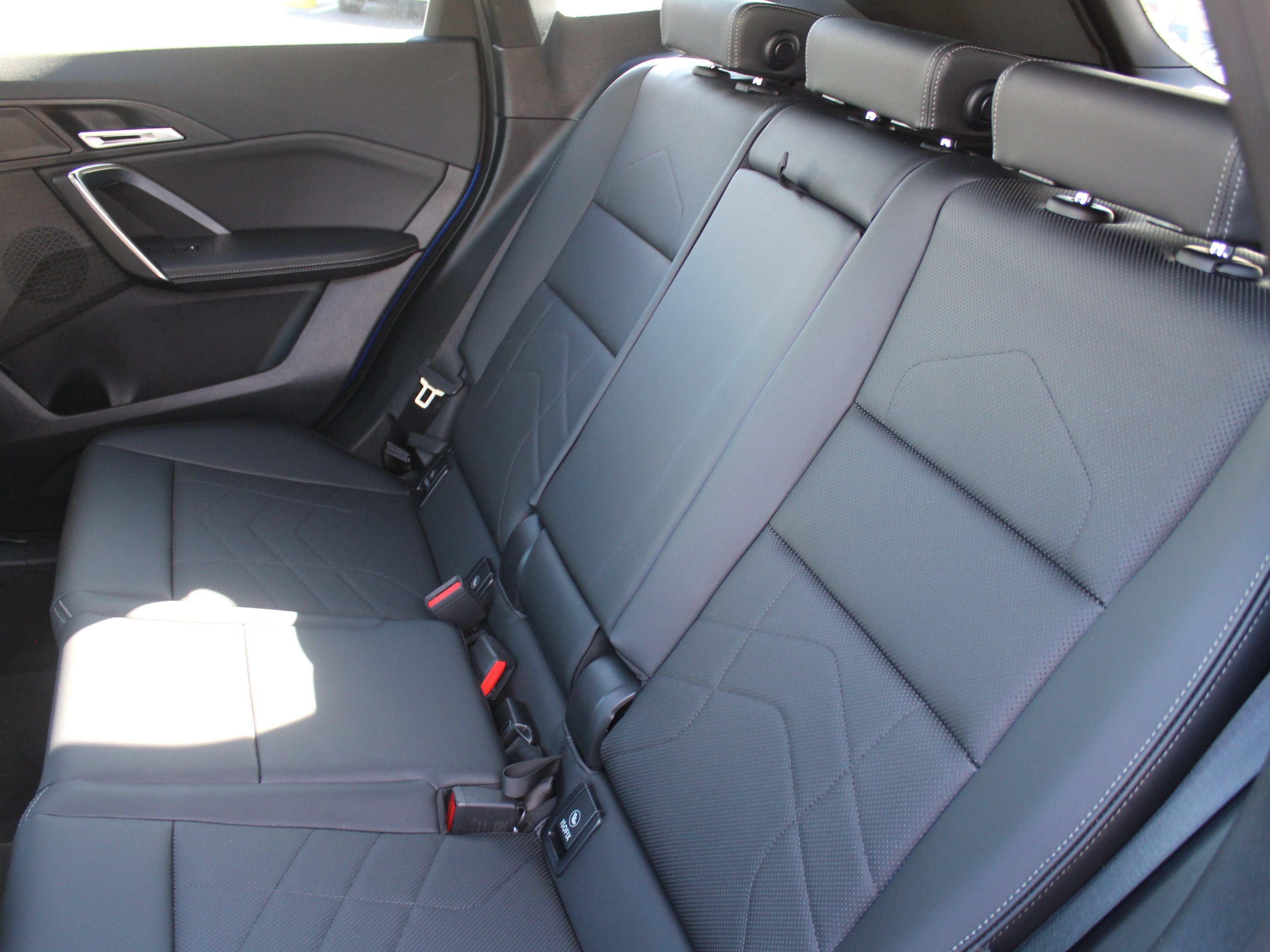 2026 BMW X1 28i - Photo 23