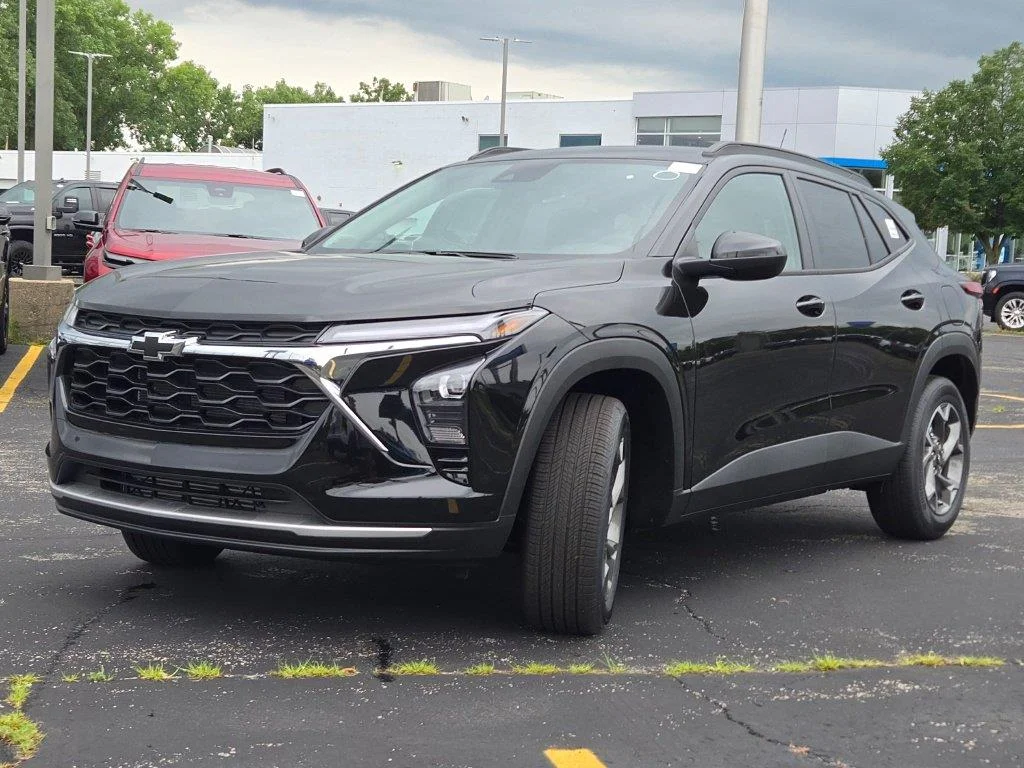 New 2026 Mosaic Black Metallic Chevrolet LT image 3